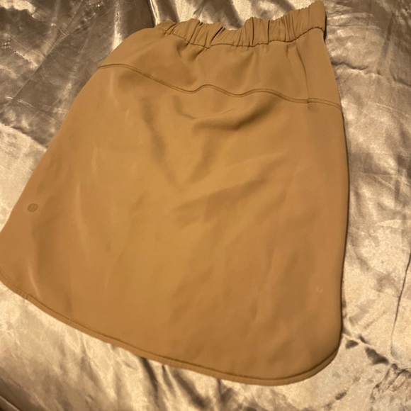 Iululemon on the fly skirt - Picture 2 of 2